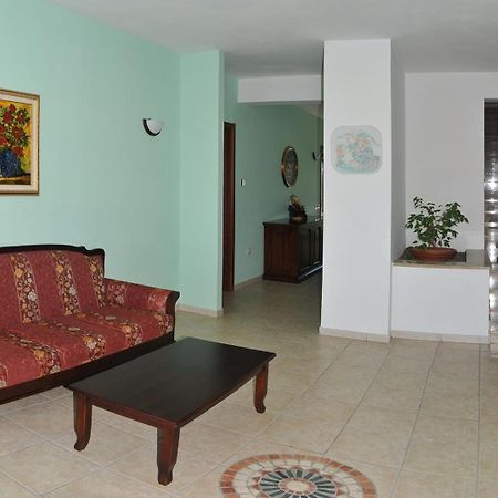 Hotel Pietrapanna Calvello Chambre photo