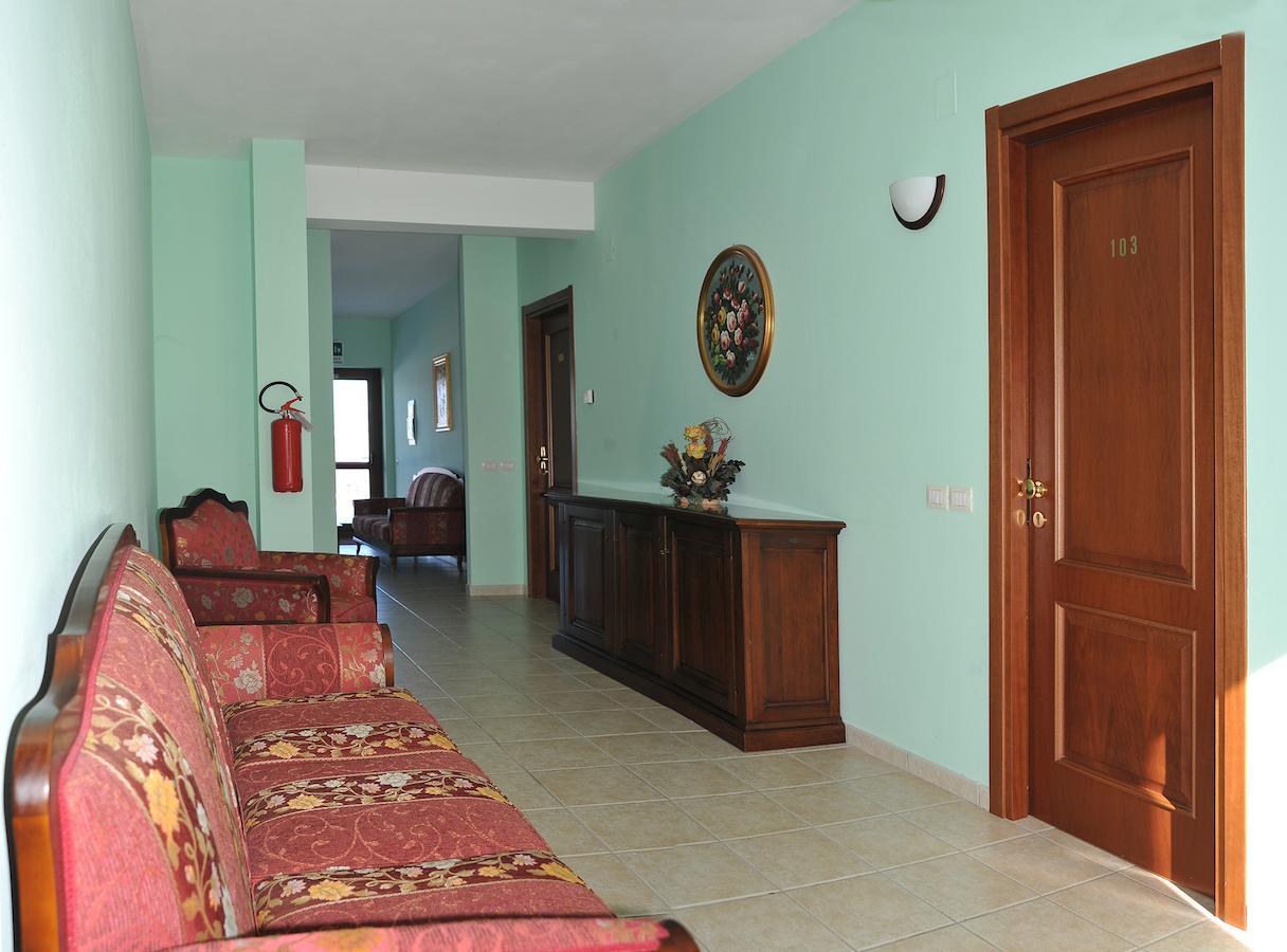 Hotel Pietrapanna Calvello Extérieur photo