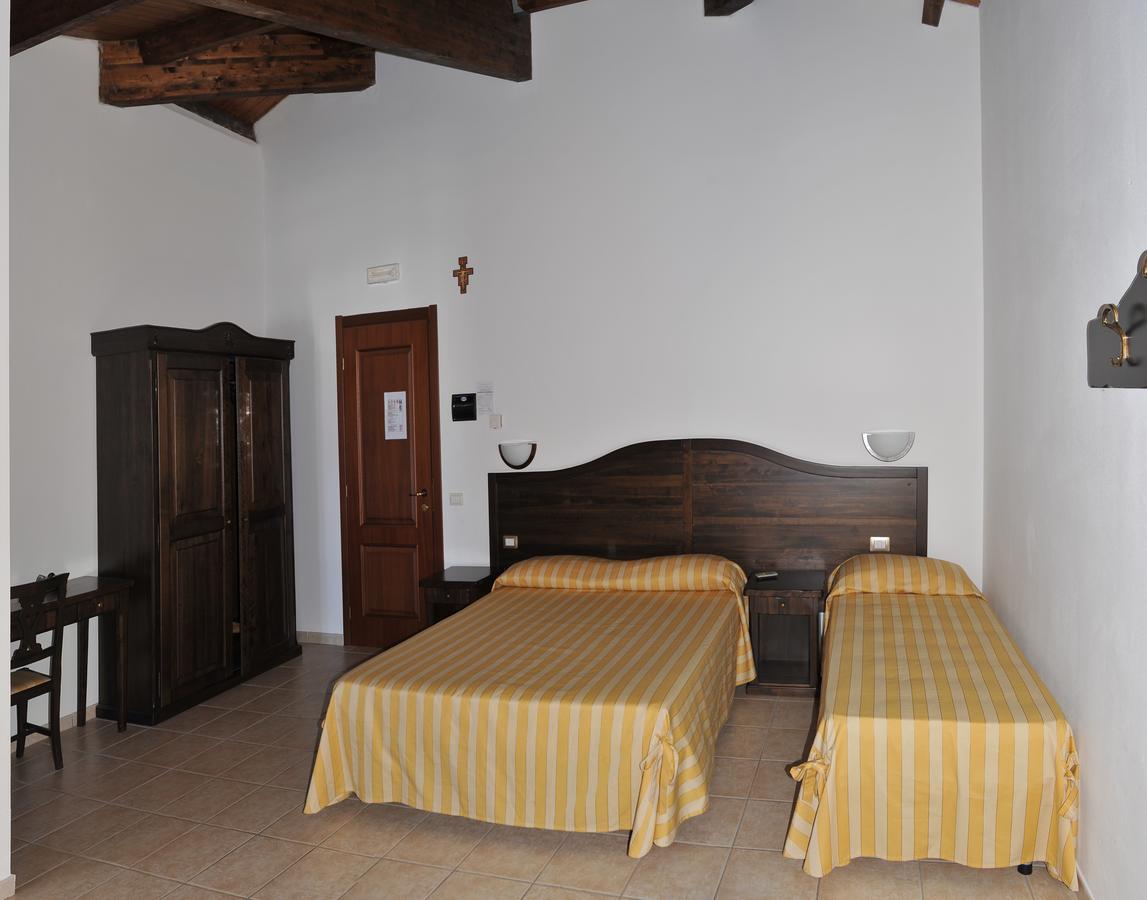 Hotel Pietrapanna Calvello Extérieur photo